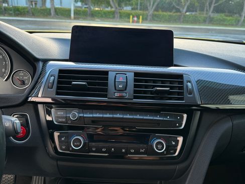 Used 2016 BMW M4 Coupe RWD image 15