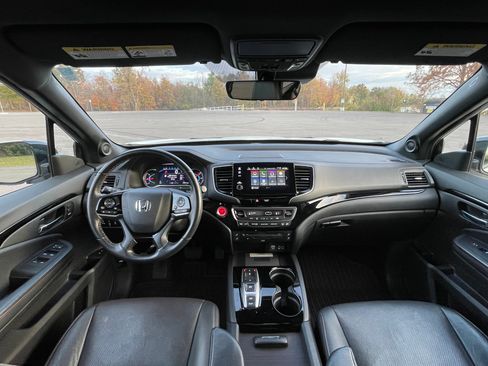 Used 2022 Honda Pilot Black Edition image 15