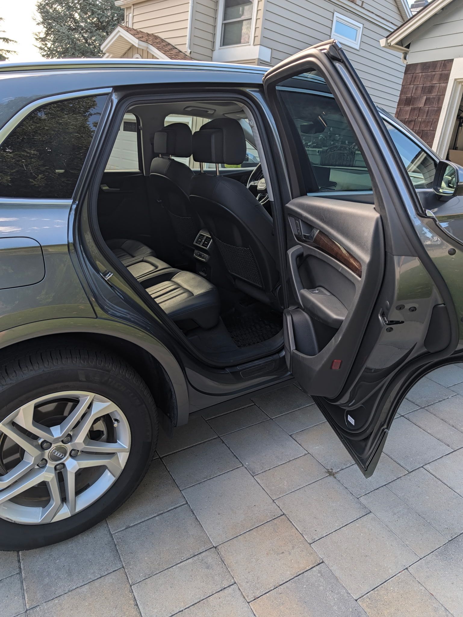 Used 2019 Audi Q5 2.0T Premium w/ Convenience Package AWD/4WD image 13