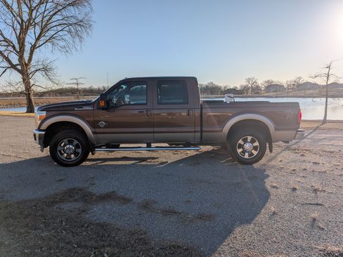 Used 2012 Ford F250 Lariat w/ Lariat Ultimate Pkg image 8