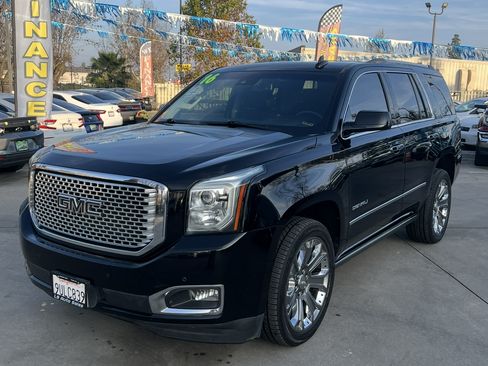 Used 2016 GMC Yukon Denali w/ Open Road Package image 1