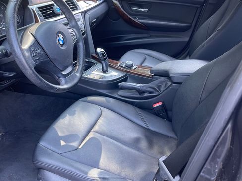 Used 2016 BMW 320i xDrive Sedan image 8
