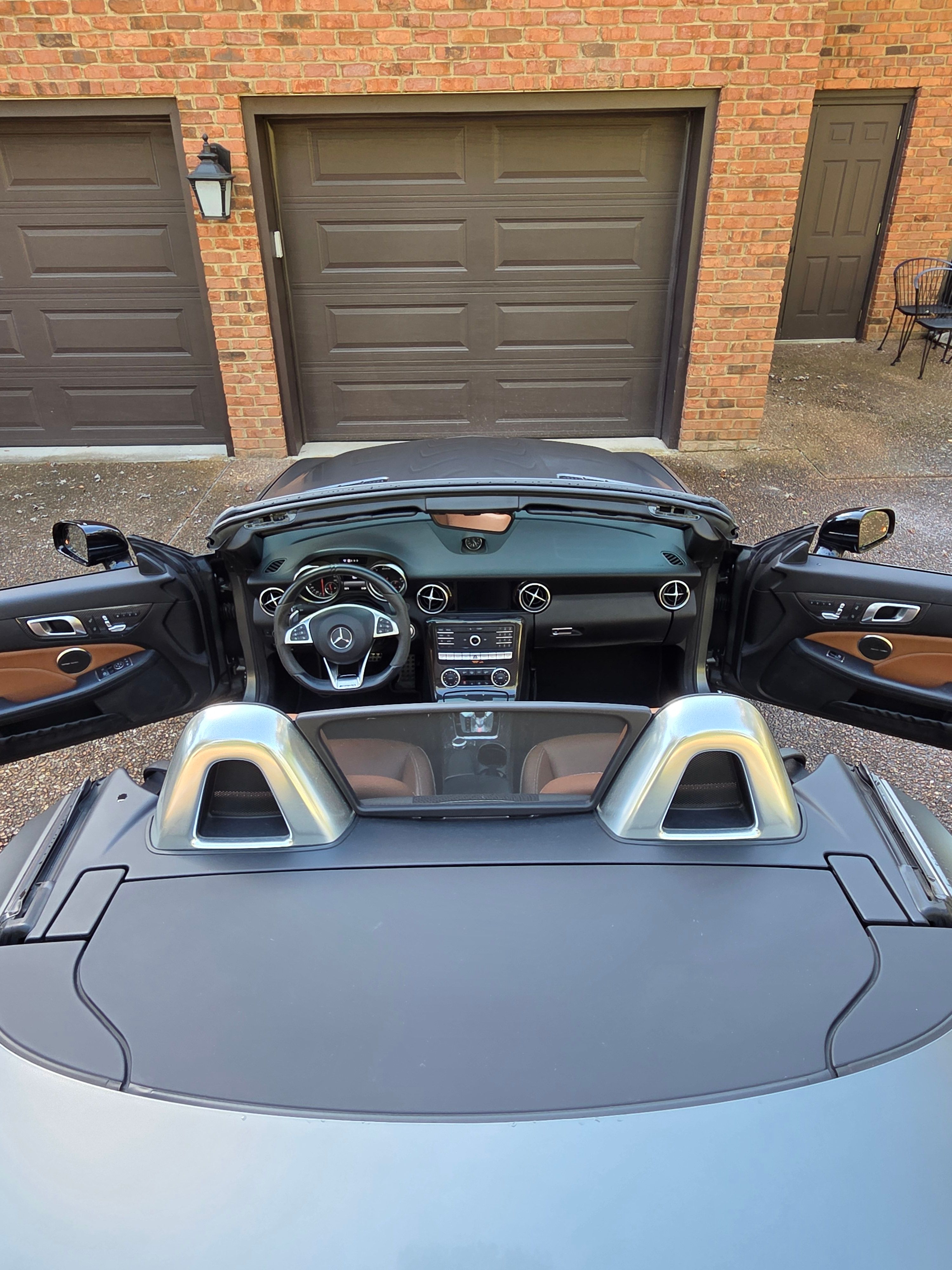 Used 2017 Mercedes-Benz SLC 43 AMG image 13