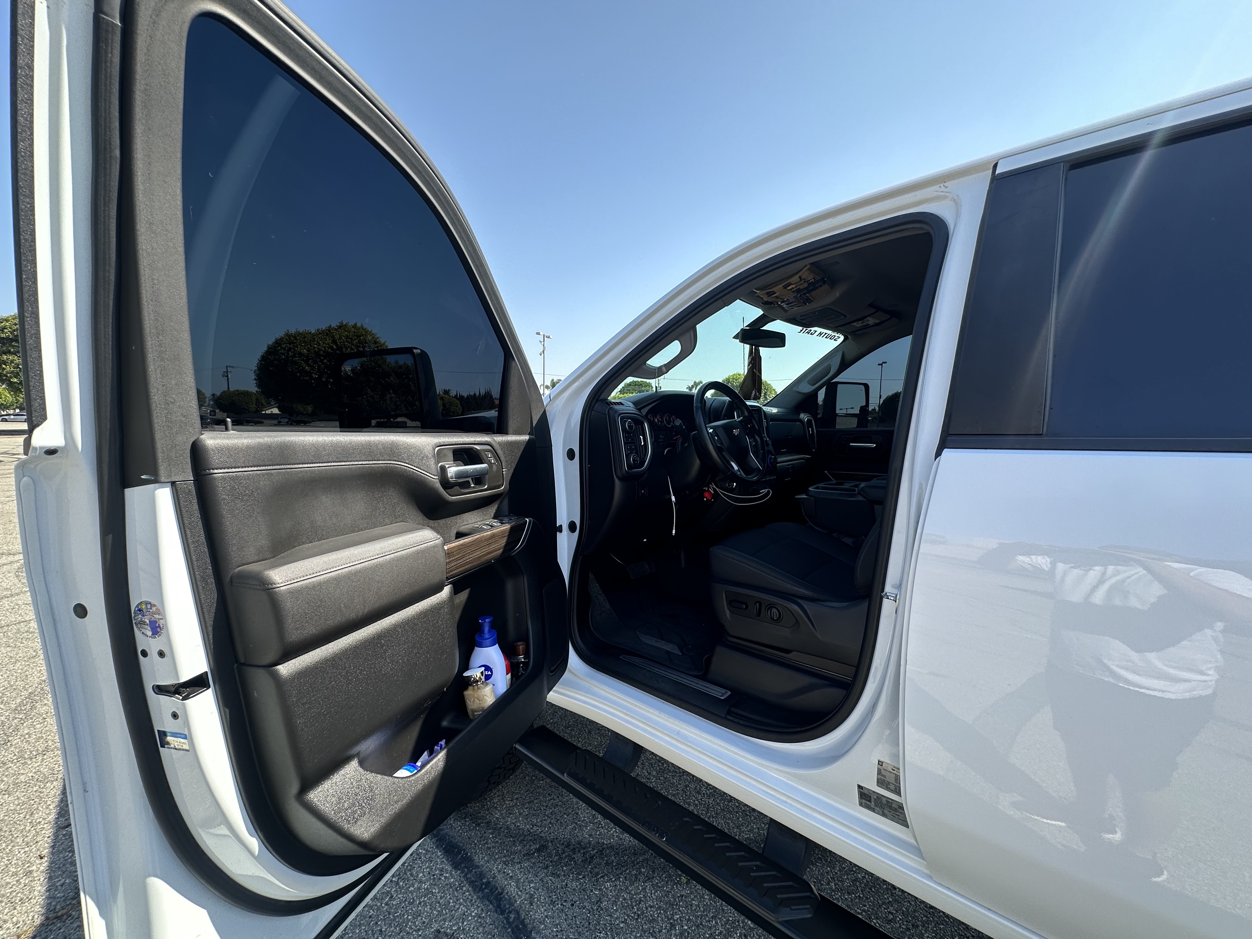 Used 2021 Chevrolet Silverado 2500 LT w/ All Star Edition AWD/4WD image 6