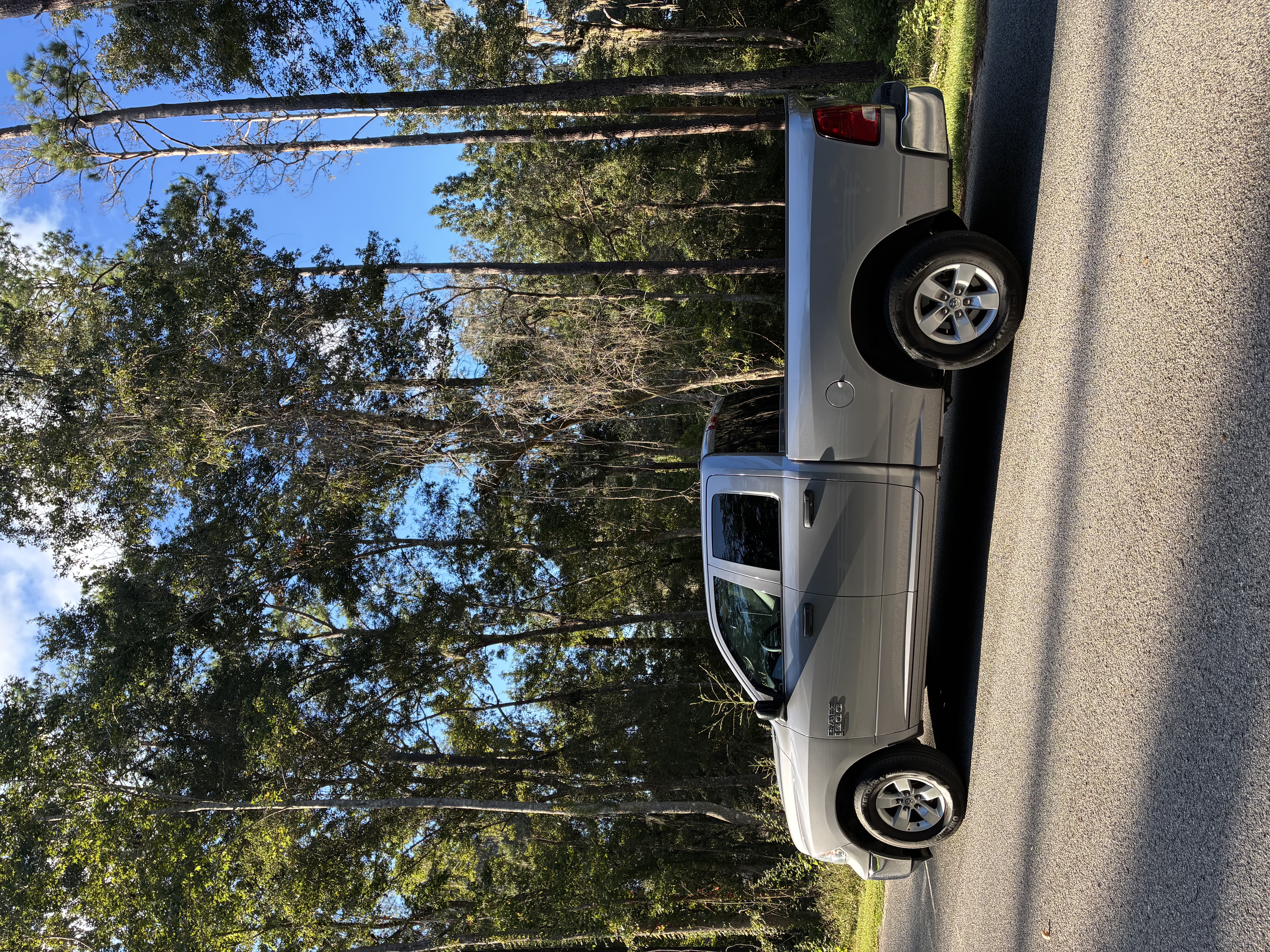 Used 2024 RAM 1500 Classic SLT RWD image 8