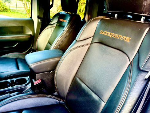 Used 2023 Jeep Gladiator Mojave w/ LED Lighting Group image 8