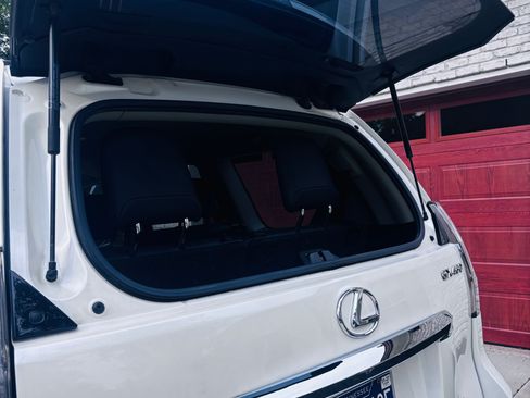 Used 2019 Lexus GX 460 Premium AWD/4WD image 5