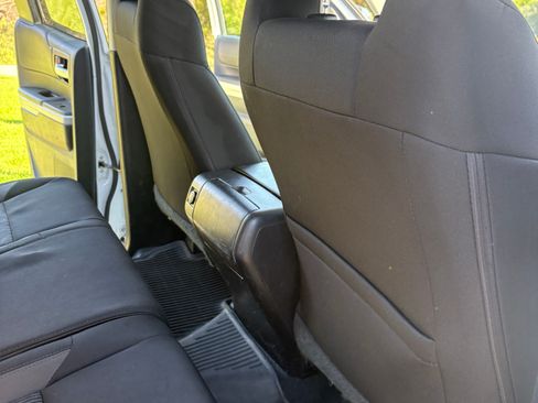 Used 2015 Toyota Tundra SR5 image 12