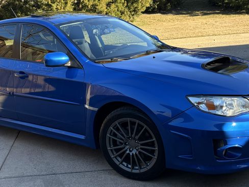 Used 2014 Subaru Impreza WRX Premium image 4