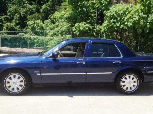 Used 2004 Mercury Grand Marquis LS image 4