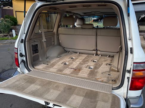 Used 2000 Toyota Land Cruiser image 15