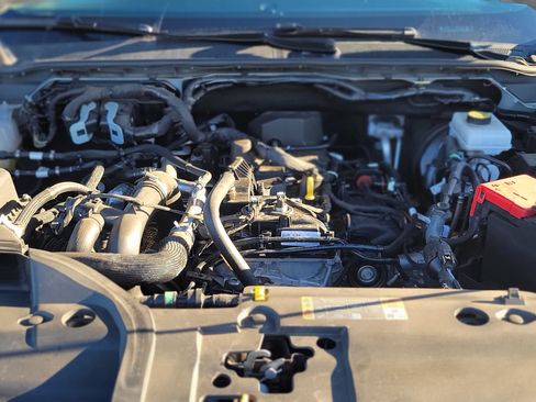 Used 2024 Ford Ranger XLT w/ Equipment Group 301A High image 4