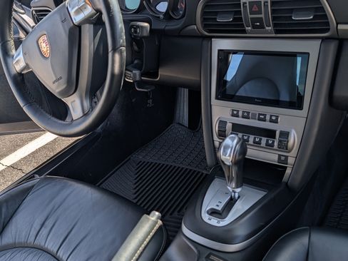 Used 2006 Porsche 911 Carrera image 16