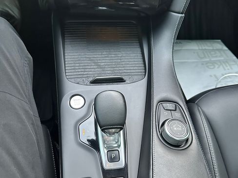 Used 2020 INFINITI QX50 Essential w/ Edition 30 Package FWD image 6
