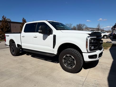Used 2024 Ford F250 XLT w/ Tremor Off-Road Package image 2