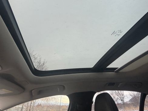 Used 2019 Volvo S60 T6 Momentum w/ Multimedia Package image 13