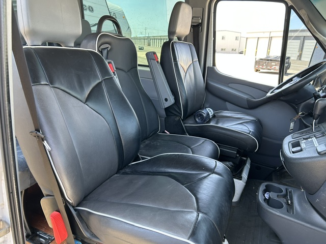 Used 2006 Dodge Sprinter 2500 w/ PWR Convenience Group RWD image 16