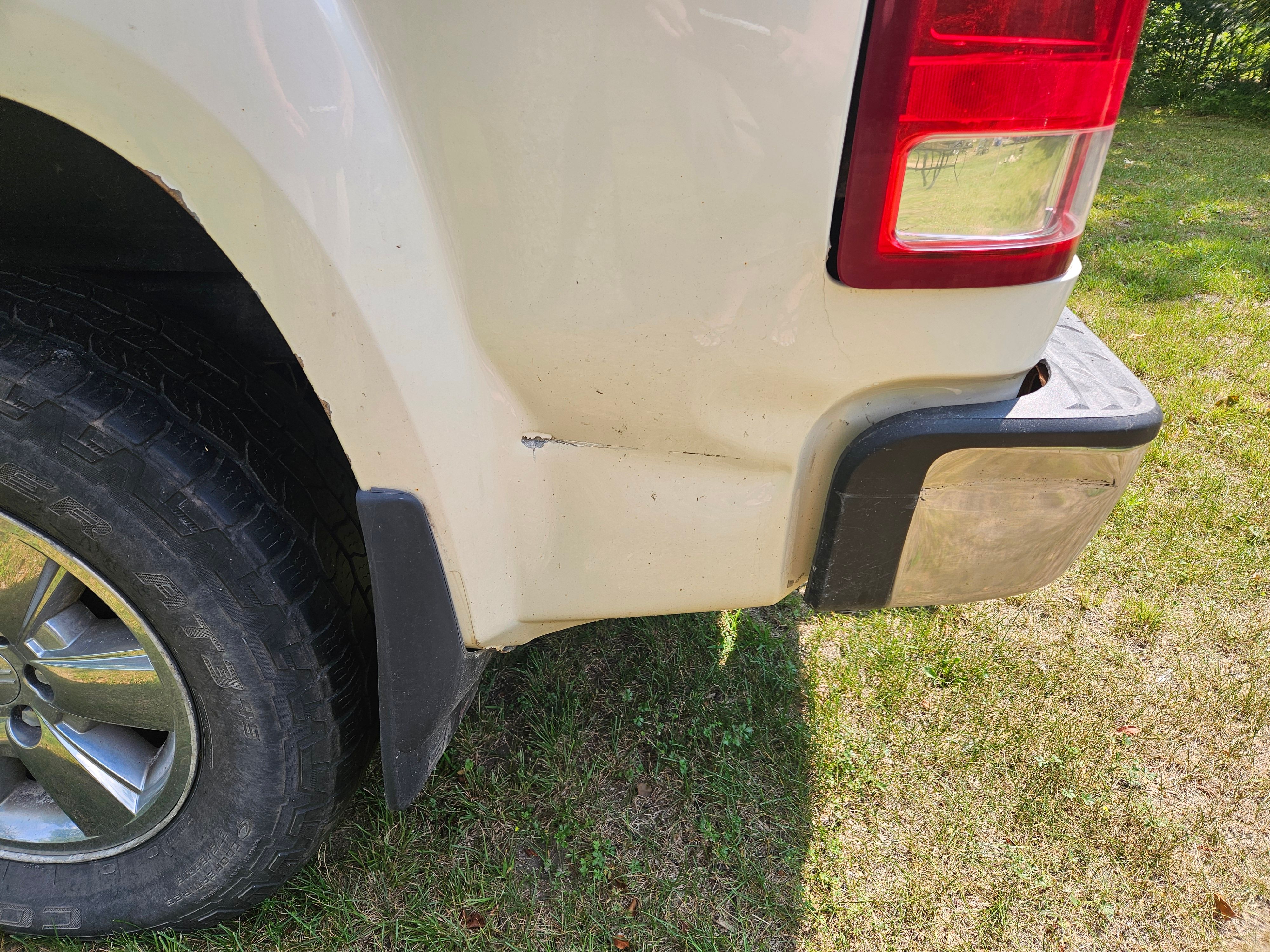 Used 2012 GMC Sierra 1500 SLE AWD/4WD image 25
