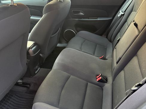 Used 2014 Chevrolet Cruze LT w/ All-Star Edition image 18