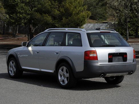 Used 2004 Audi allroad 2.7T image 9