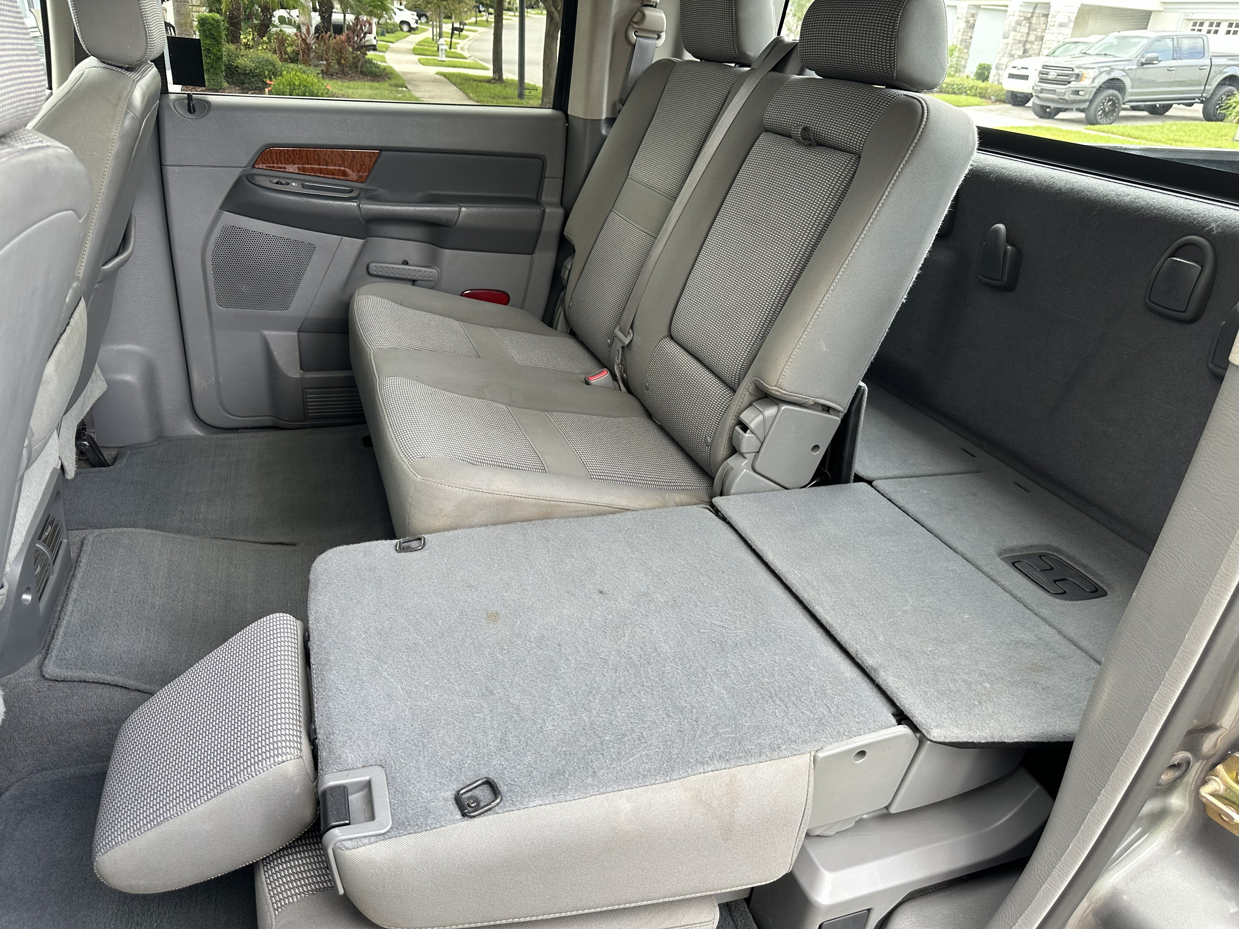 Used 2006 Dodge Ram 2500 Truck SLT RWD image 19
