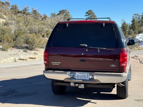 Used 1998 Ford Expedition Sport Utility 4D image 11