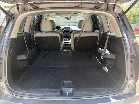 Used 2019 Honda Pilot Elite image 25
