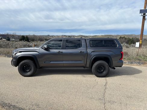 Used 2024 Toyota Tundra Platinum image 6