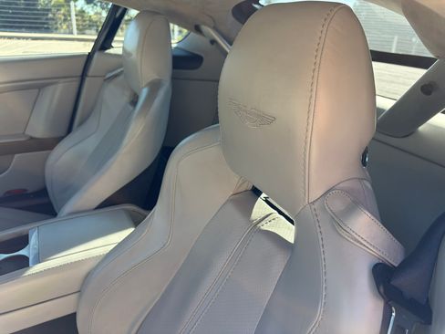 Used 2015 Aston Martin V8 Vantage GT image 26