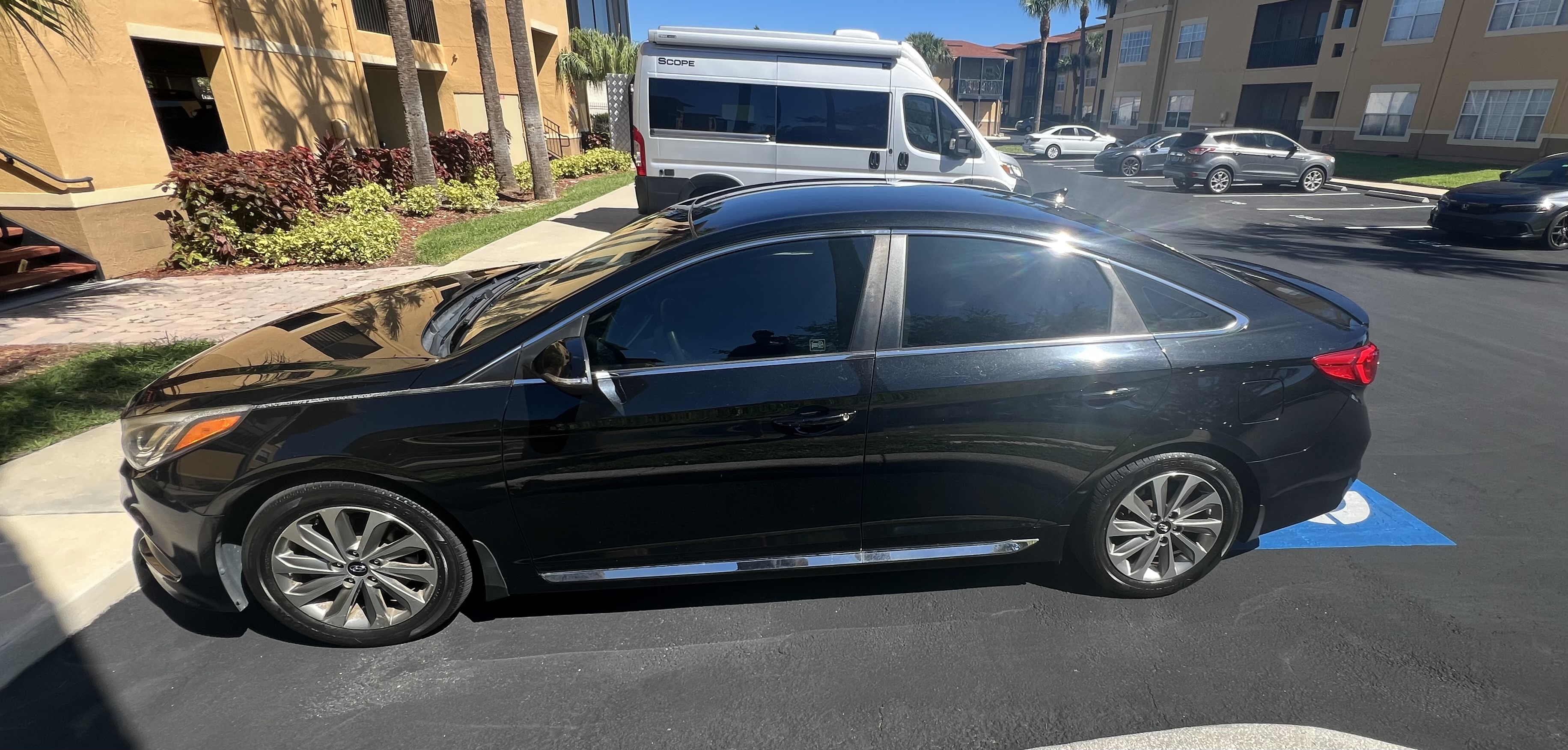 Used 2017 Hyundai Sonata Sport FWD image 6