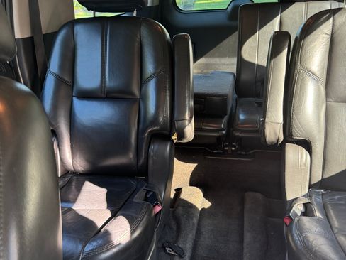 Used 2007 GMC Yukon XL Denali AWD/4WD image 12
