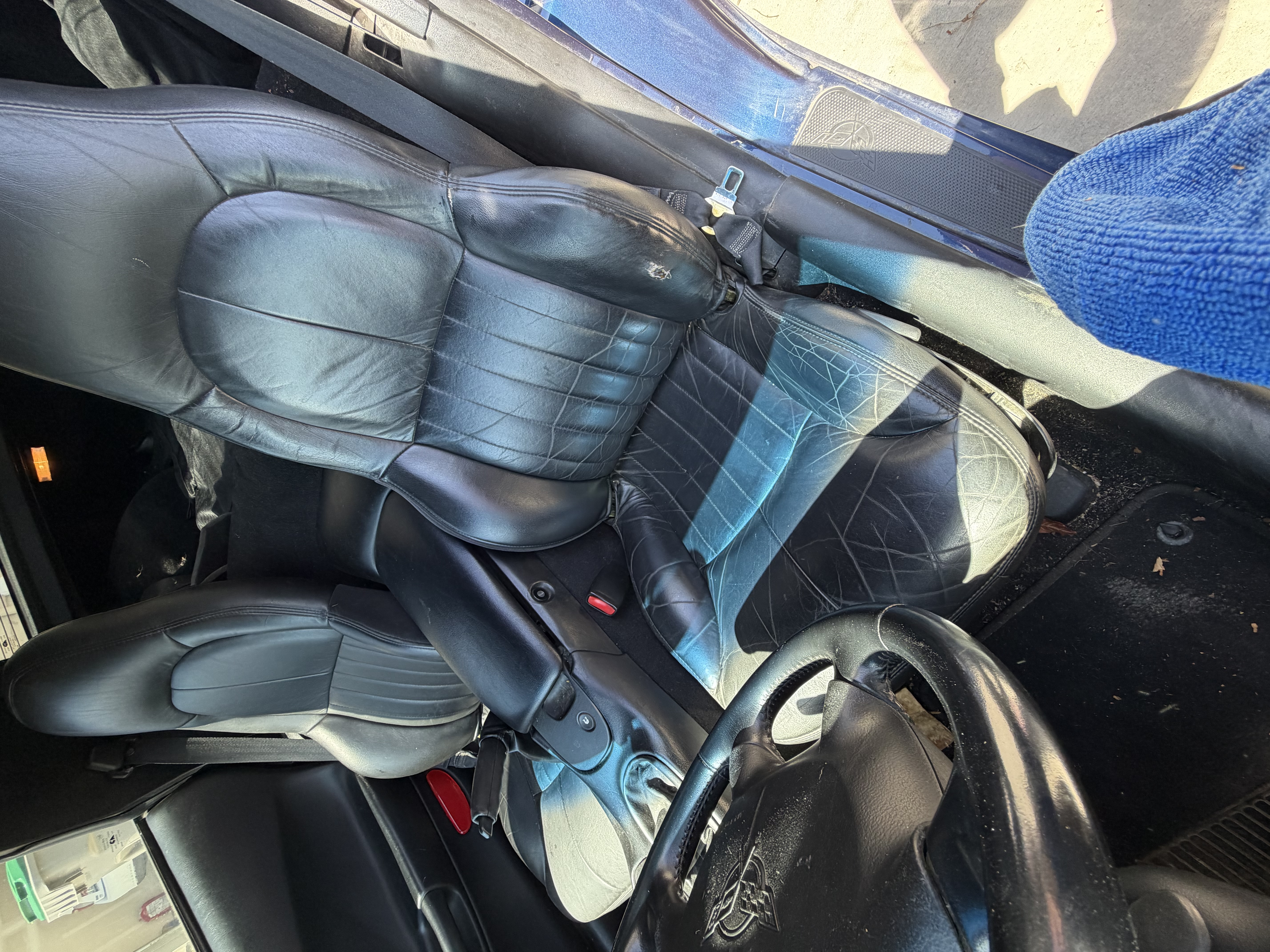 Used 2000 Chevrolet Corvette Coupe RWD image 16