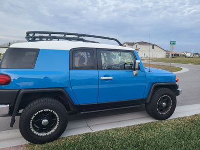 Used 2007 Toyota FJ Cruiser Sport Utility 2D
