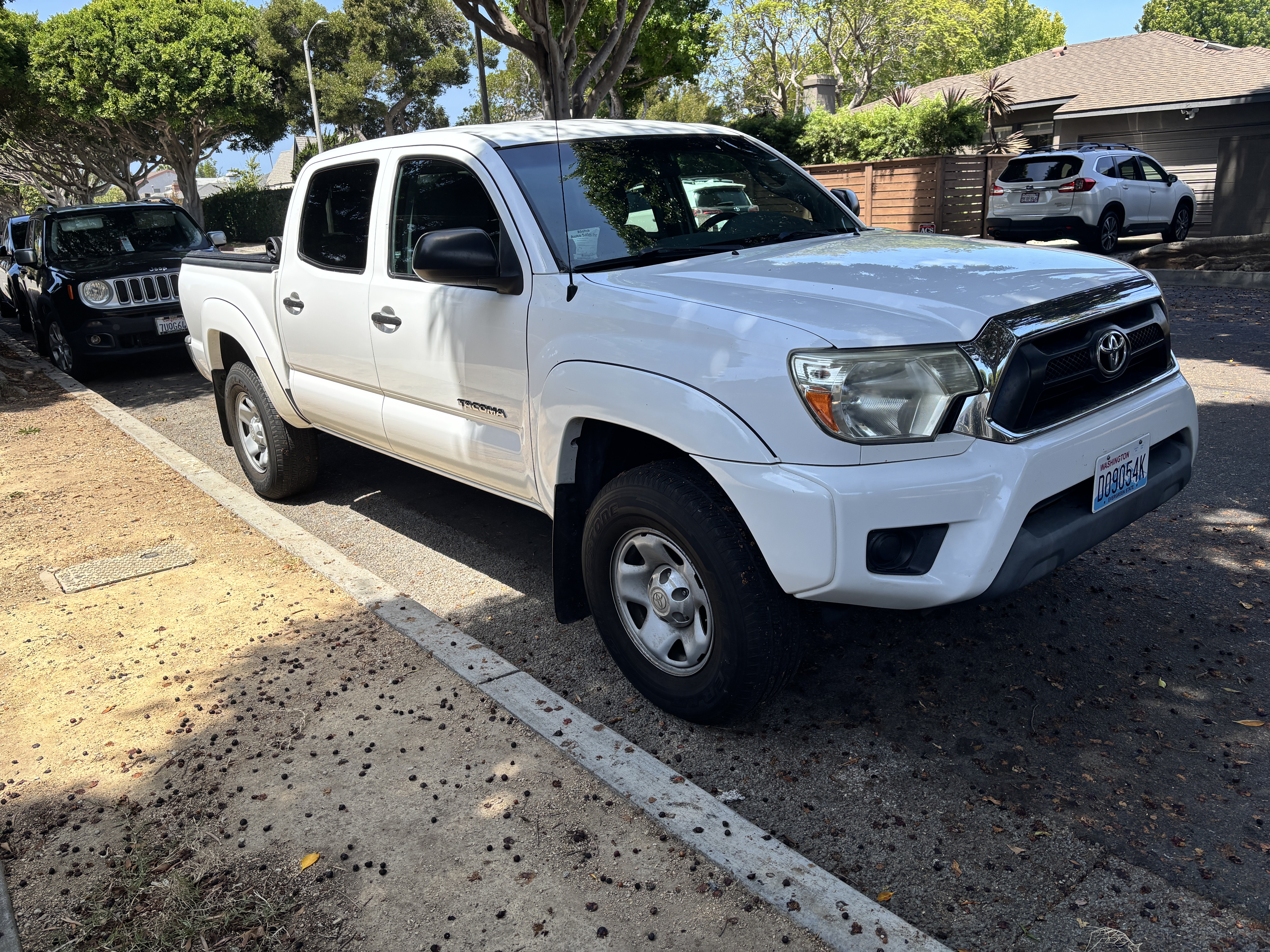 Used 2015 Toyota Tacoma PreRunner w/ SR5 Package RWD image 15