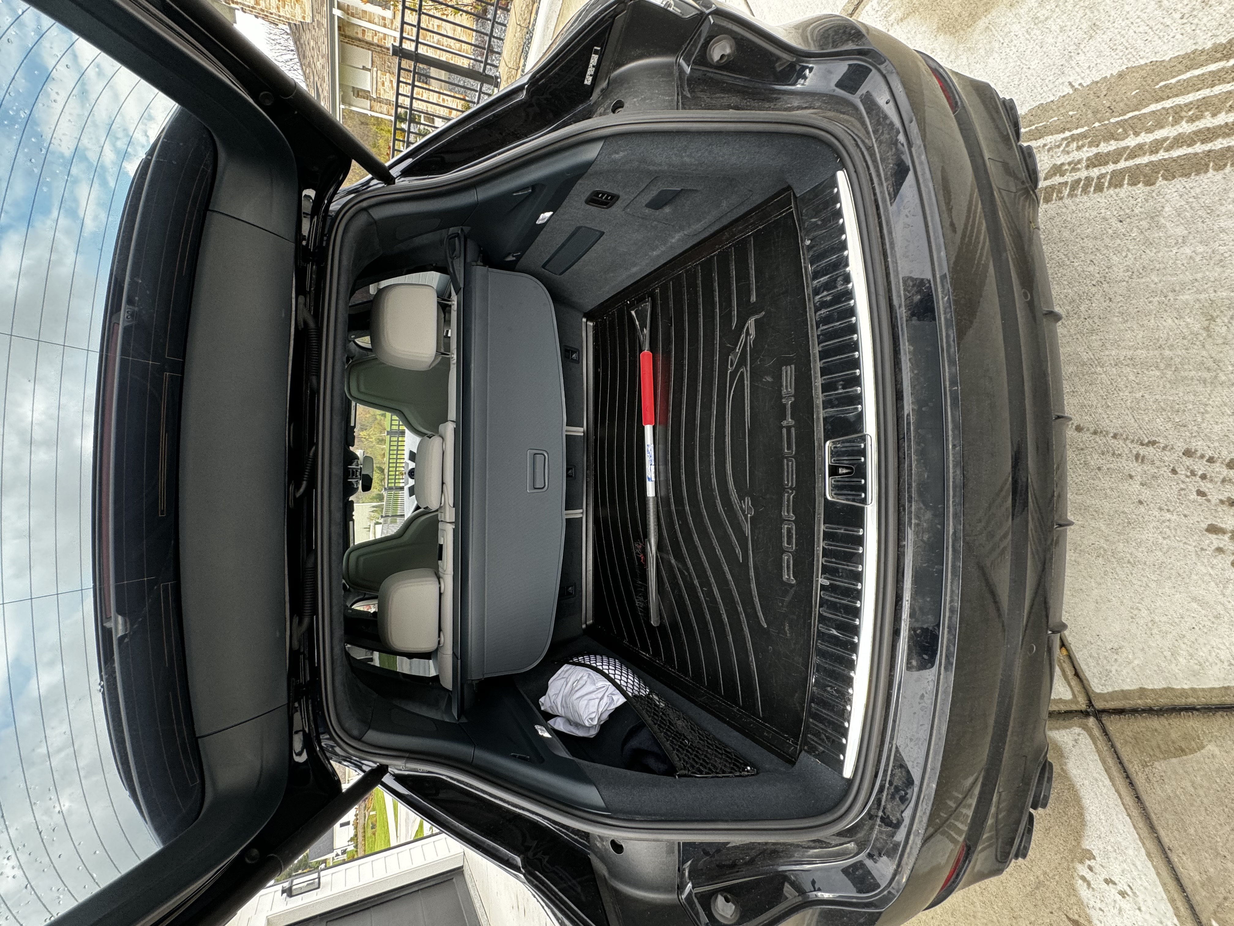 Used 2020 Porsche Cayenne Turbo AWD/4WD image 11