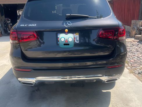 Used 2022 Mercedes-Benz GLC 300 image 11