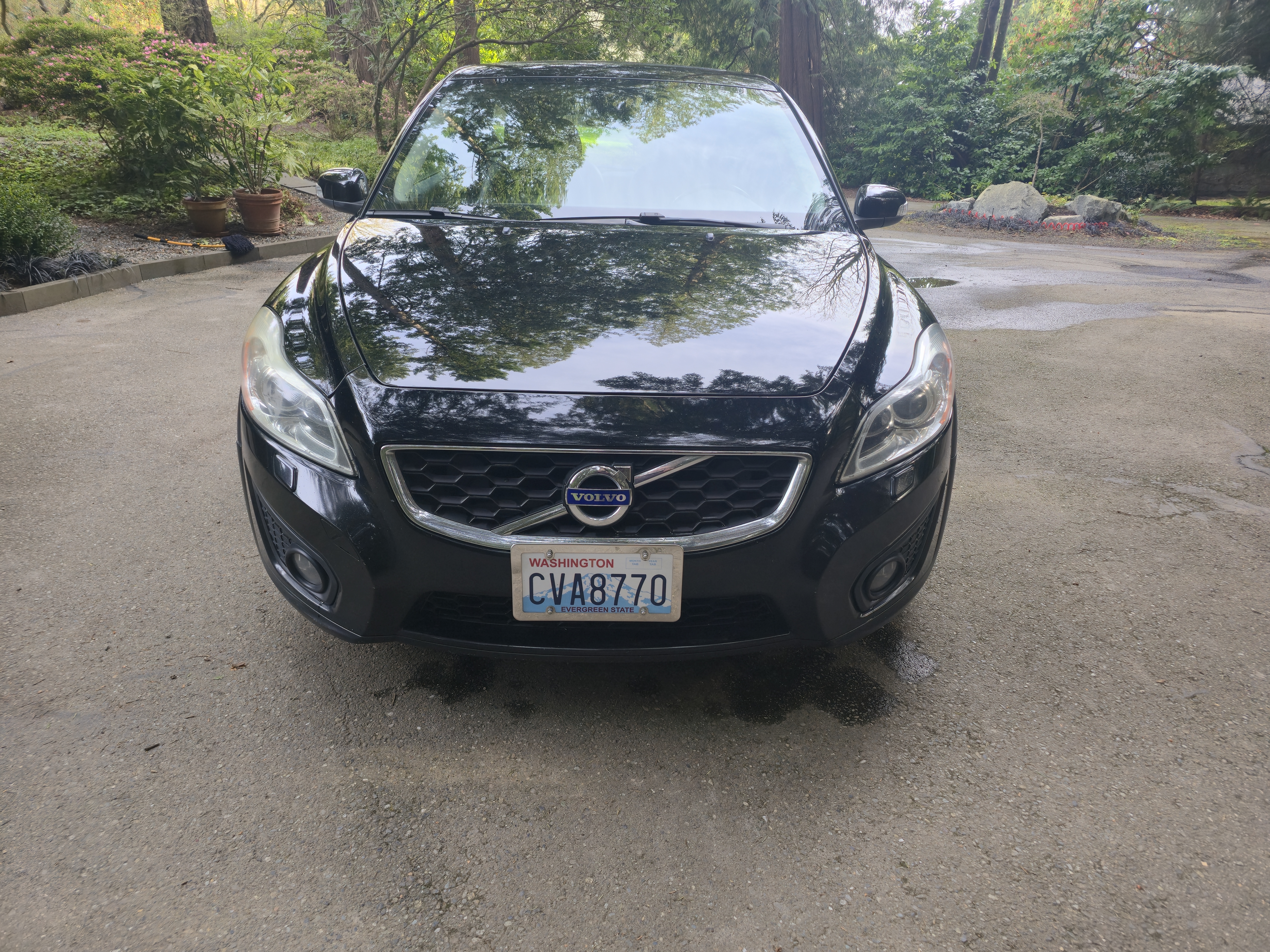 Used 2011 Volvo C30 T5 w/ Preferred Pkg FWD image 1