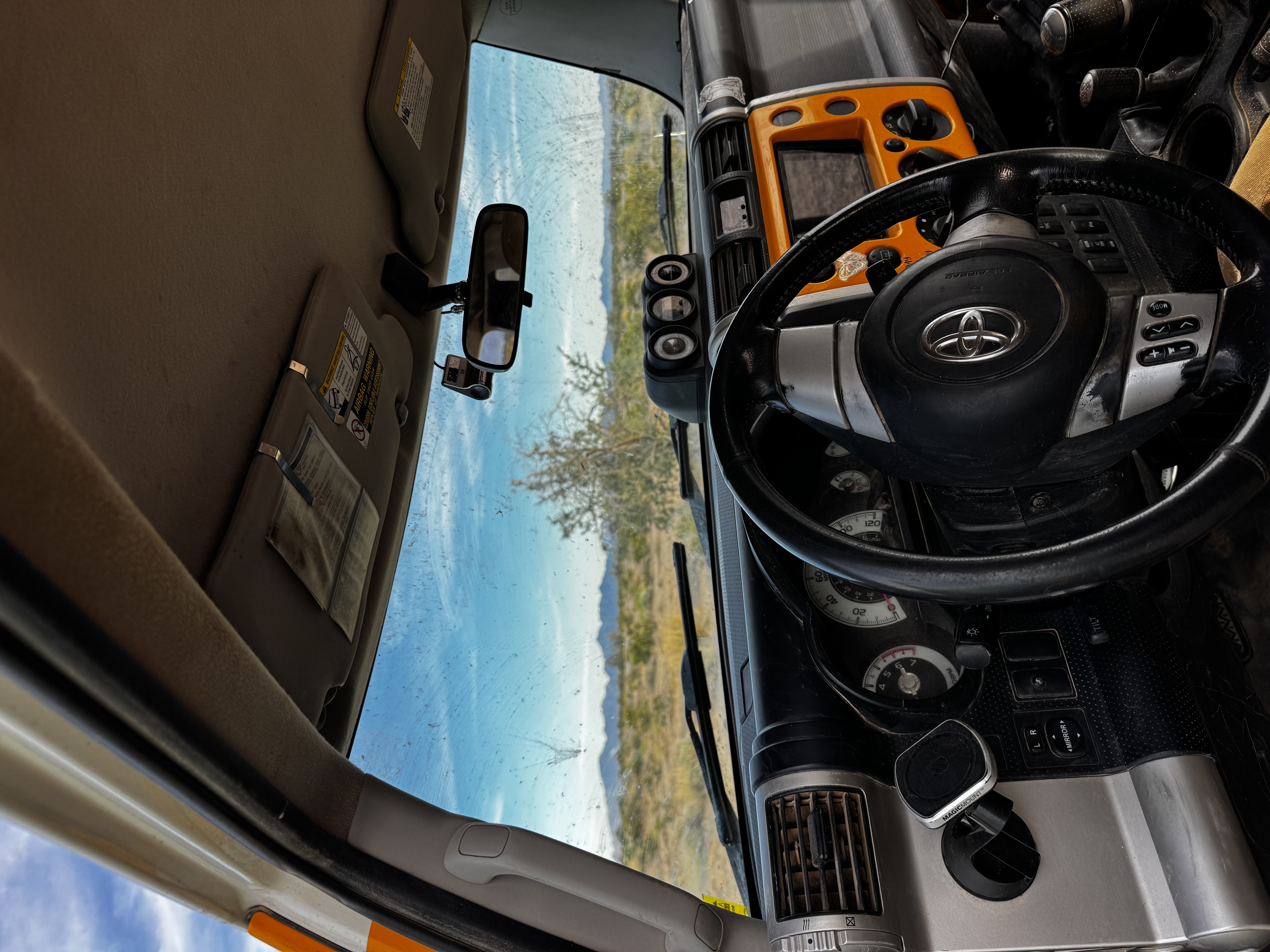 Used 2007 Toyota FJ Cruiser 4WD image 12