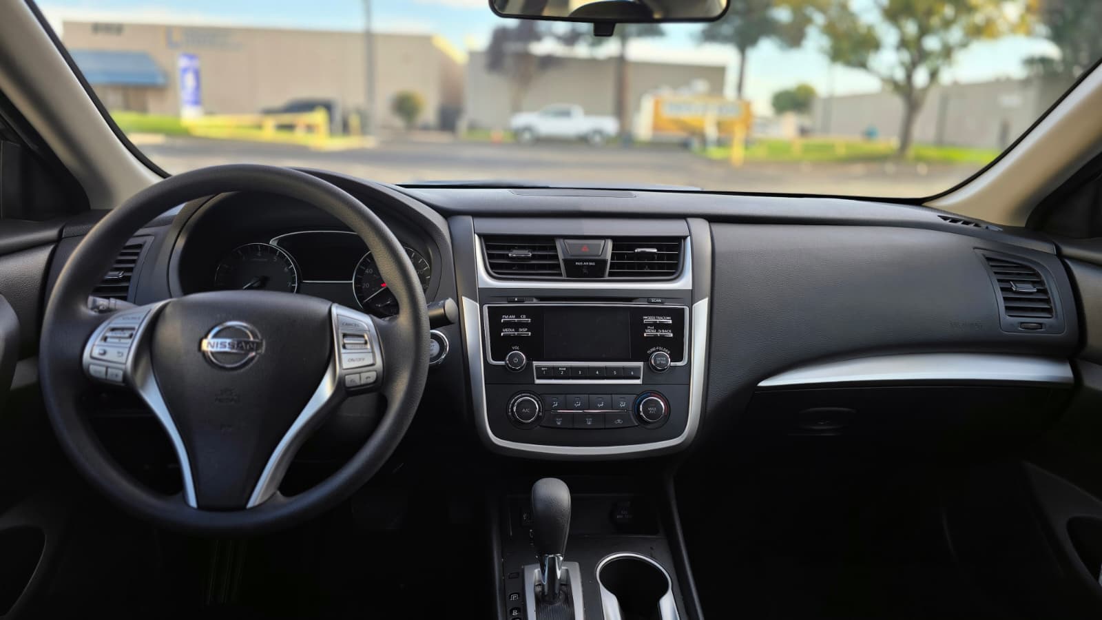 Used 2018 Nissan Altima 2.5 S w/ S Convenience Package FWD image 14