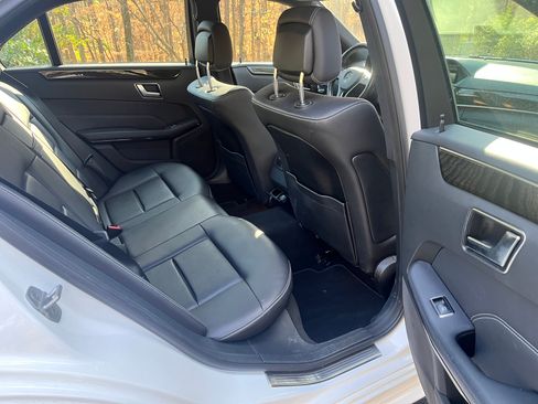 Used 2015 Mercedes-Benz E 350 Sedan image 20