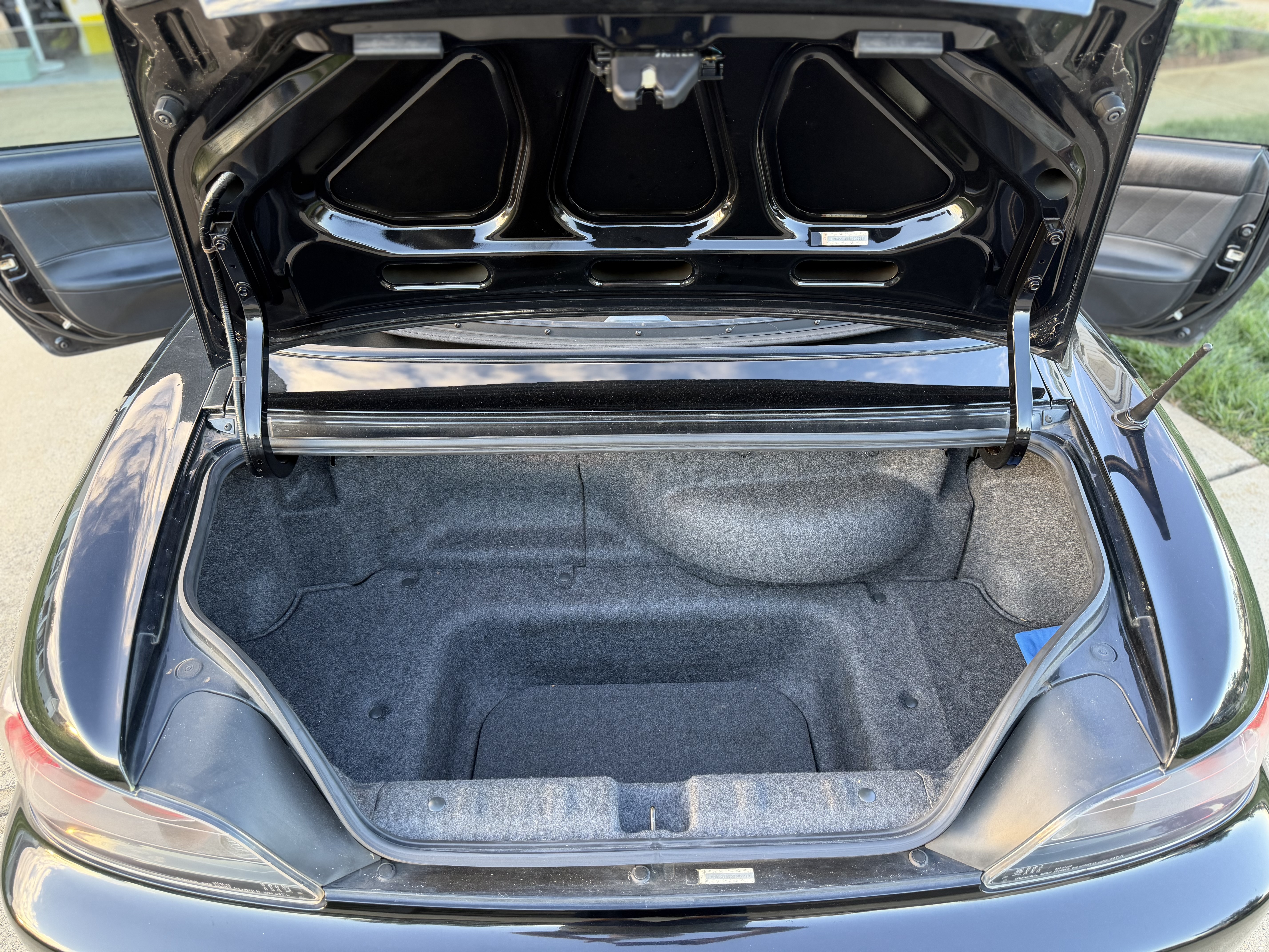 Used 2005 Honda S2000 image 11