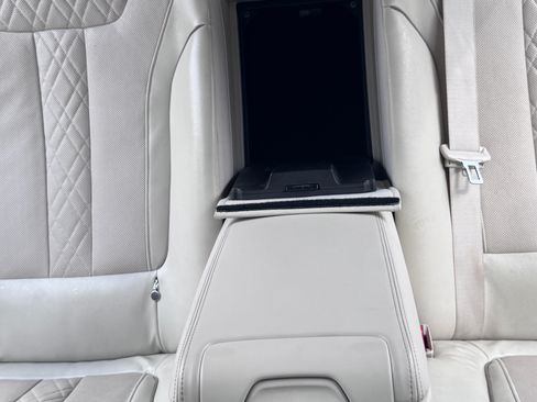 Used 2017 BMW 750i xDrive image 25