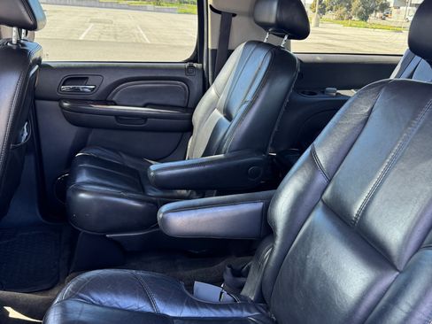Used 2007 GMC Yukon XL Denali image 13