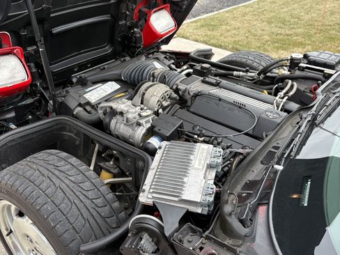 Used 1996 Chevrolet Corvette Convertible image 6
