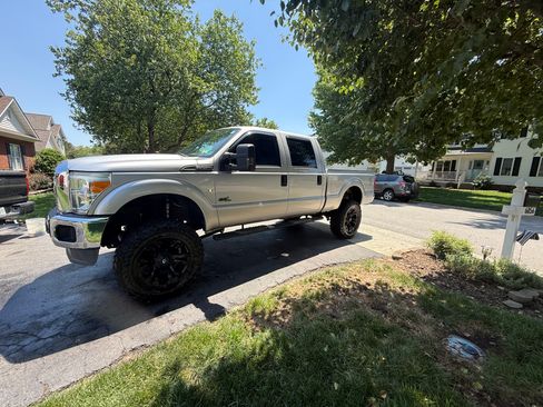 Used 2015 Ford F250 XL w/ Power Equipment Group AWD/4WD image 10