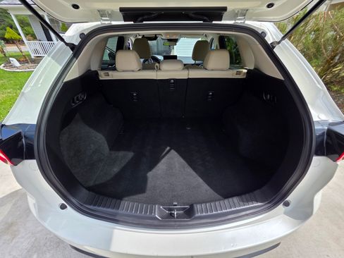 Used 2021 MAZDA CX-5 Touring image 17