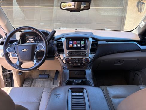 Used 2016 Chevrolet Tahoe LT w/ Luxury Package AWD/4WD image 15