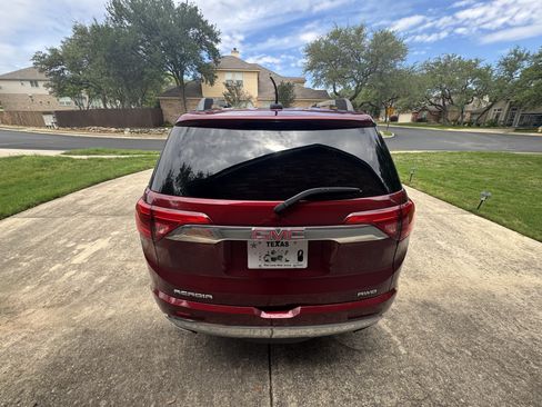 Used 2017 GMC Acadia Denali w/ Technology Package image 5