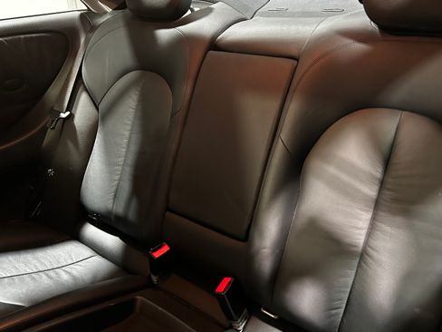 Used 2006 Mercedes-Benz CLK 350 Coupe image 11