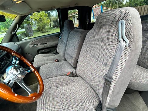 Used 2001 Dodge Ram 3500 Truck 2WD Quad Cab image 5